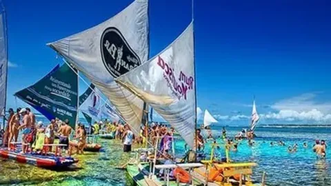 巴塞罗那西甲第3轮2-1险胜赫塔菲，罗贝托开场秒速破门德佩锁定胜局